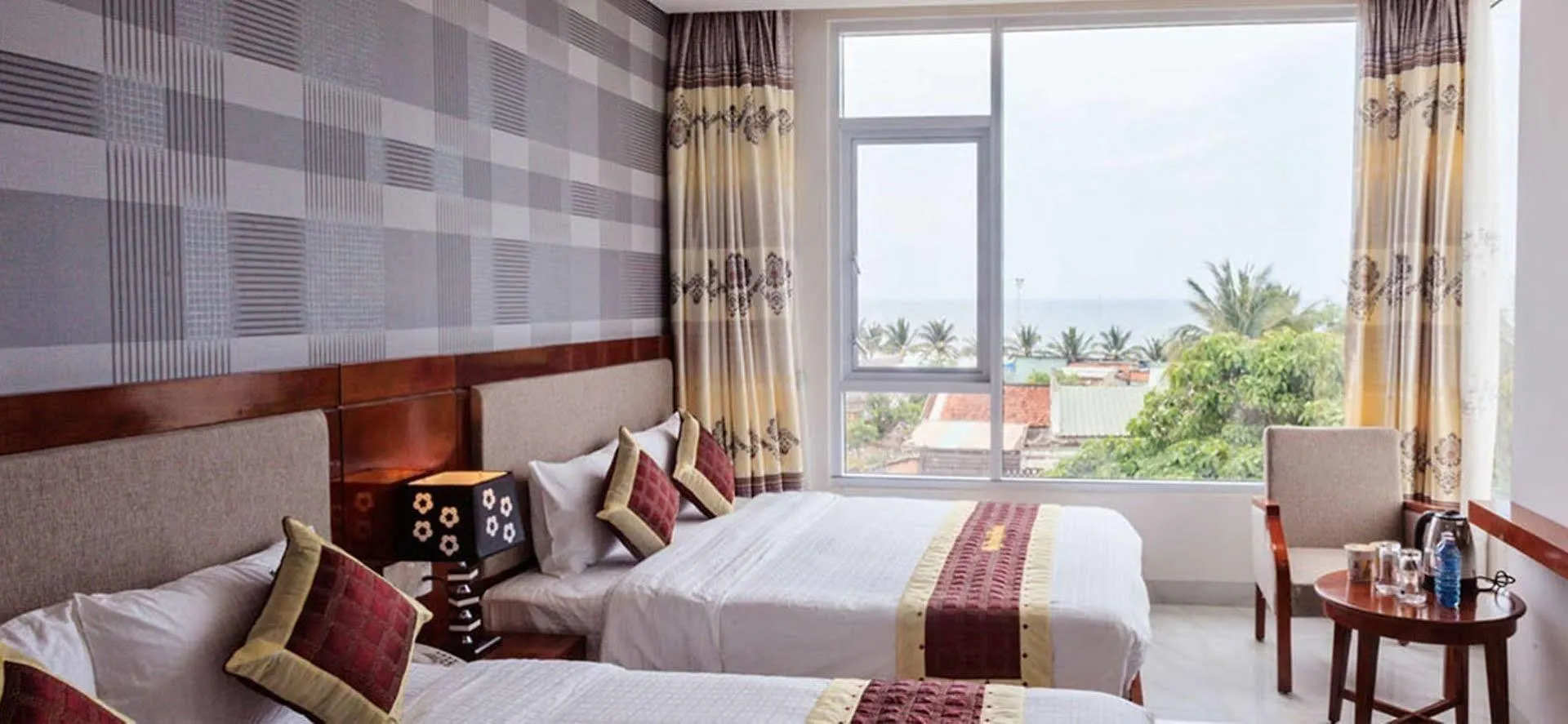 **  My Hanh Hotel Da Nang Vietnam